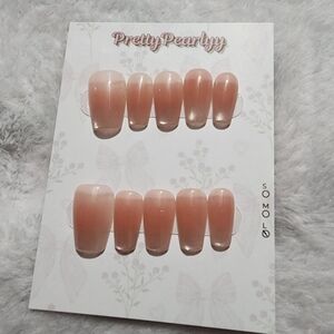 Pretty Pearlyy Ombre Peach Press-On Nails